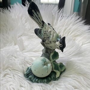 Vintage Elegant Bird Figurine ornament
